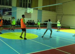 Чемпіонат університету з волейболу між факультетами (юнаки)